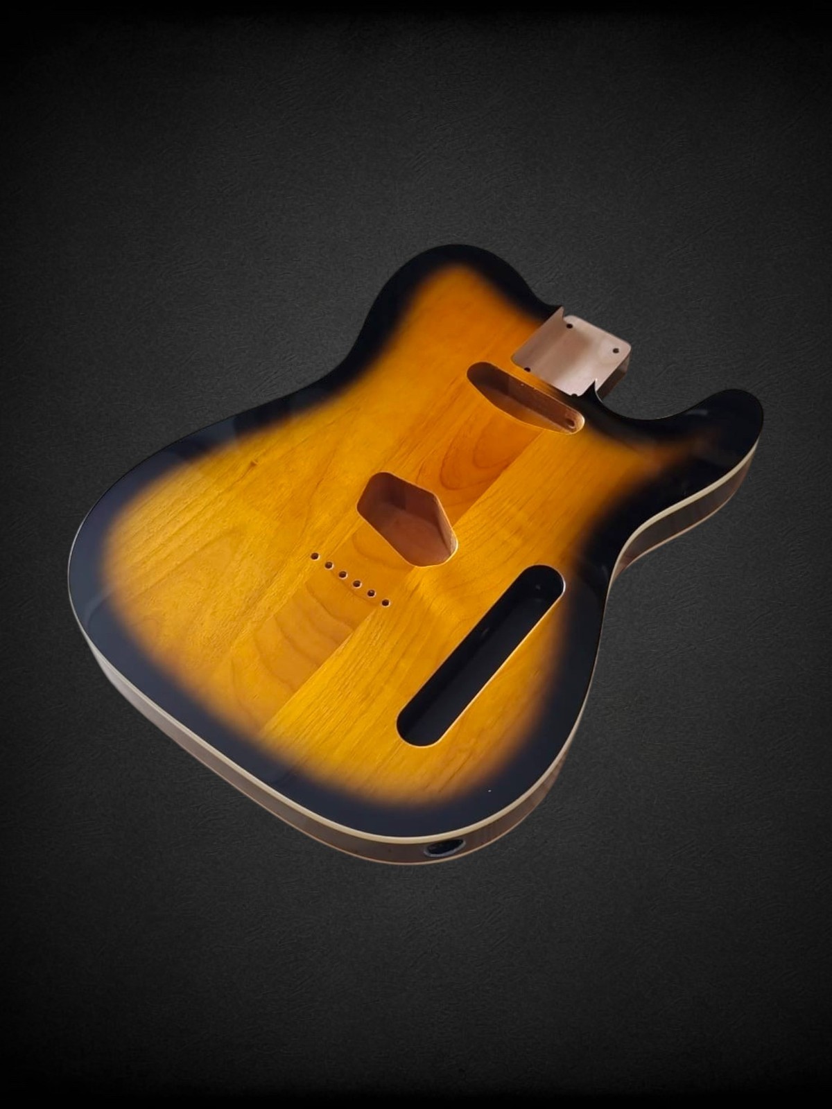 Telecaster Body Sunburst 2-tone, double binding, gloss varnish