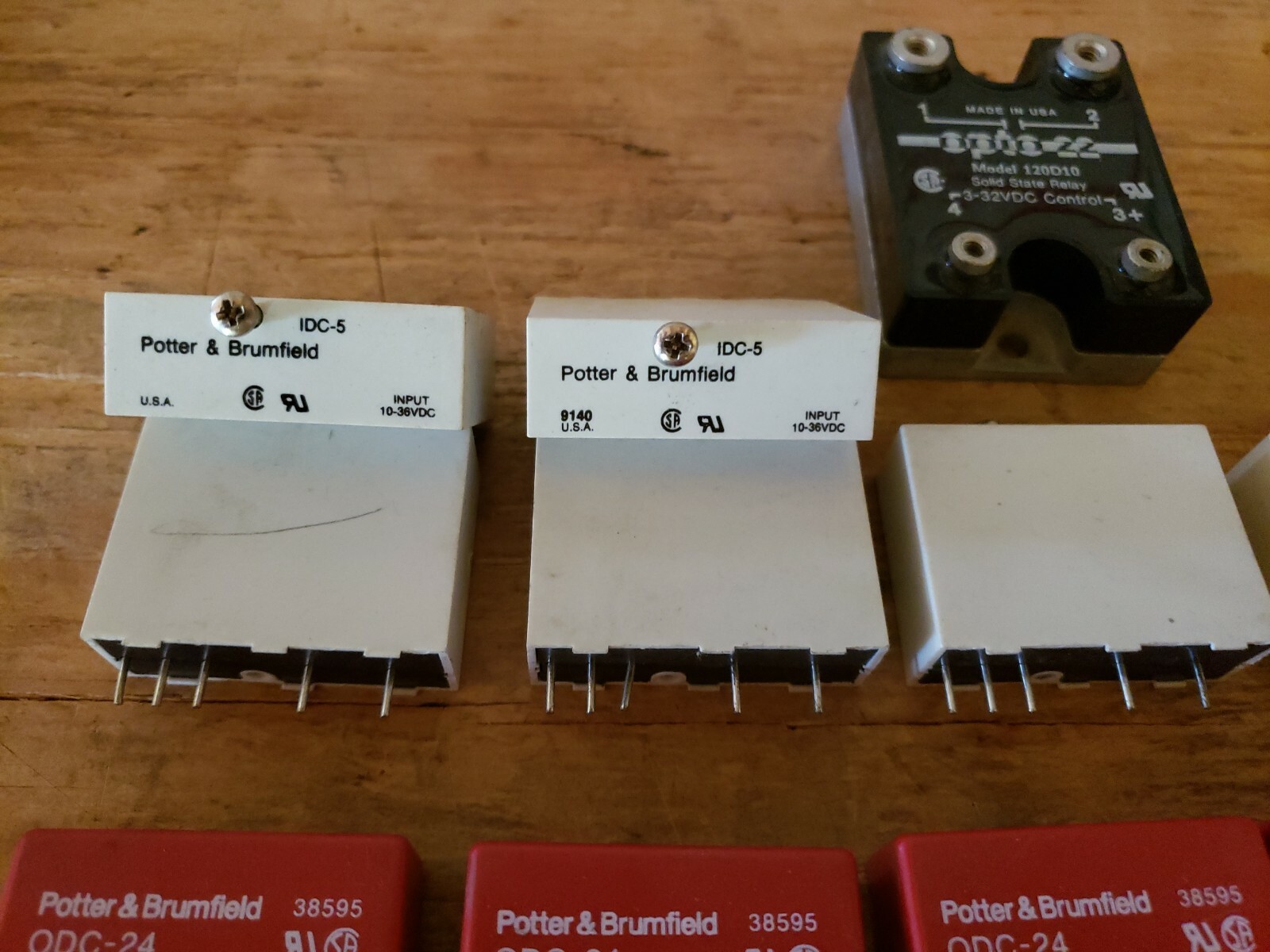 ELECTRICAL INPUT/OUTPUT MODULE LOT. SEE PICS. 17 PIECES