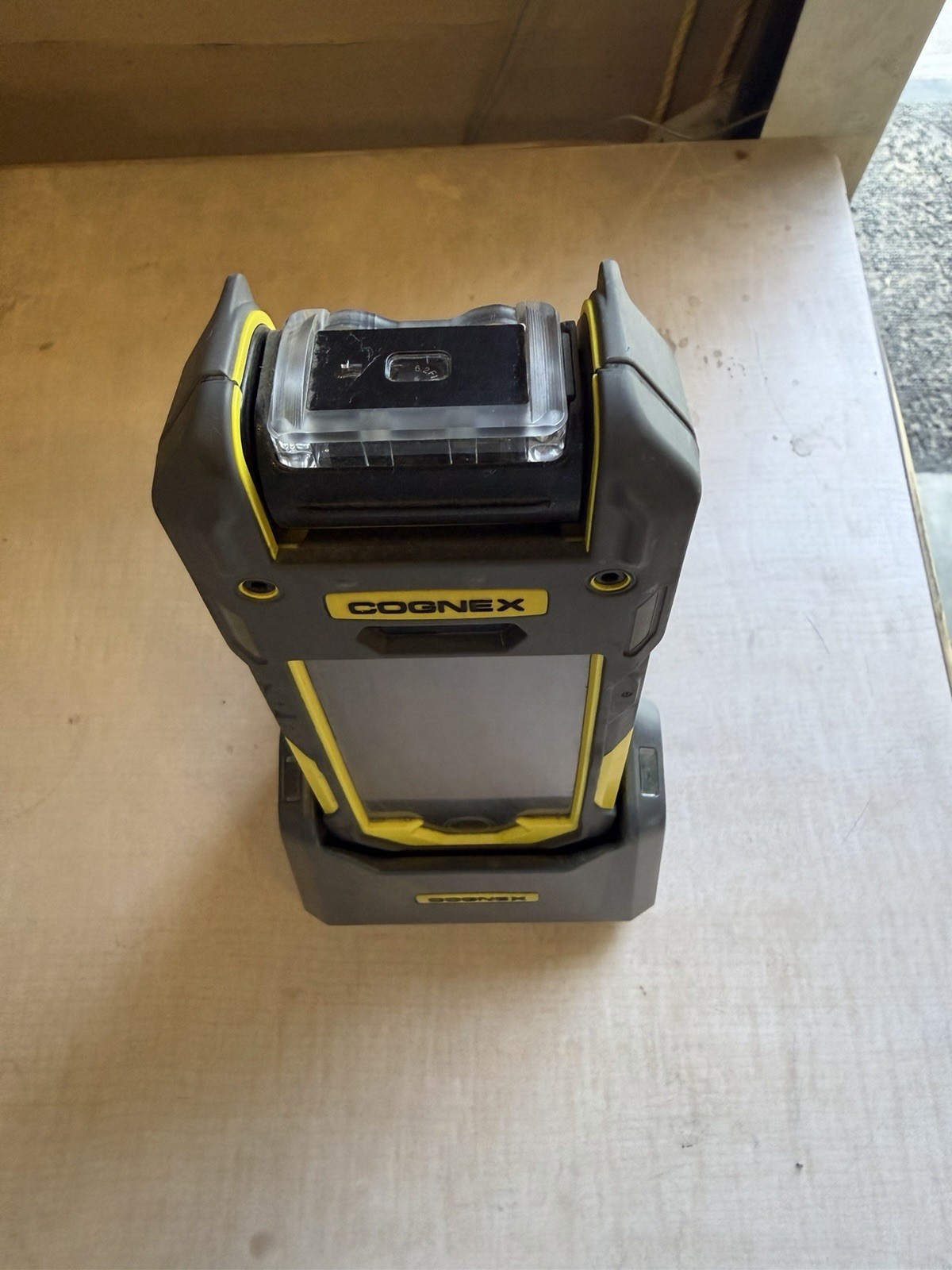 Cognex MX-1000 Handheld Reader + BATTERIES & Pistol Grip