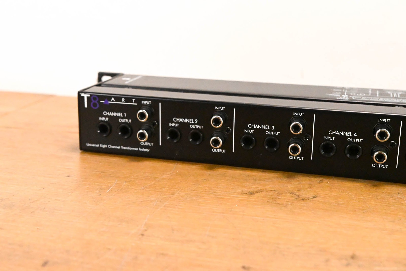 ART T8 8-Channel Transformer/Isolator CG01ZP1