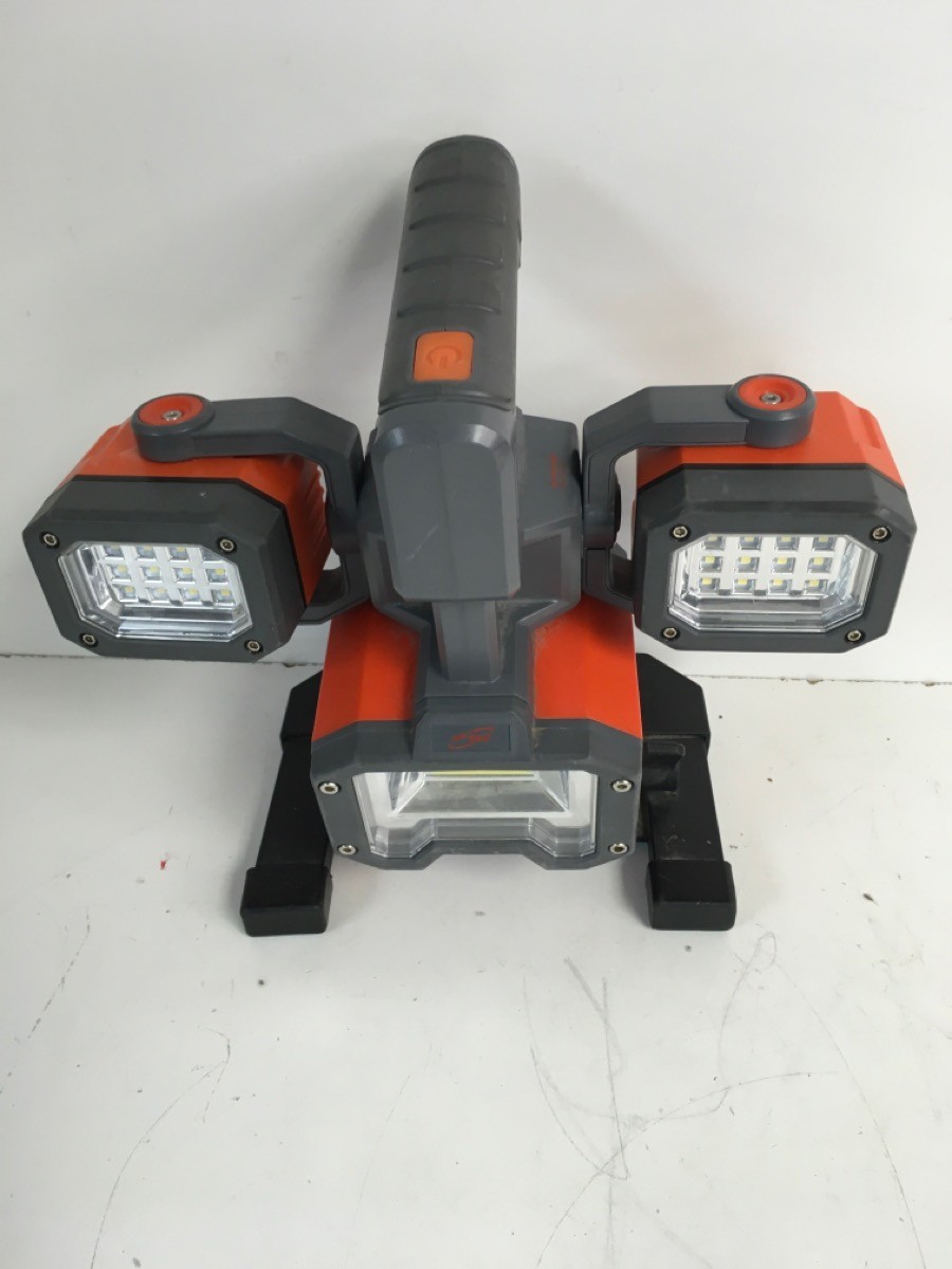2000 Lumens Rechargeable LED Worklight & Spotlight, Black/Orange, ep (P24034596)