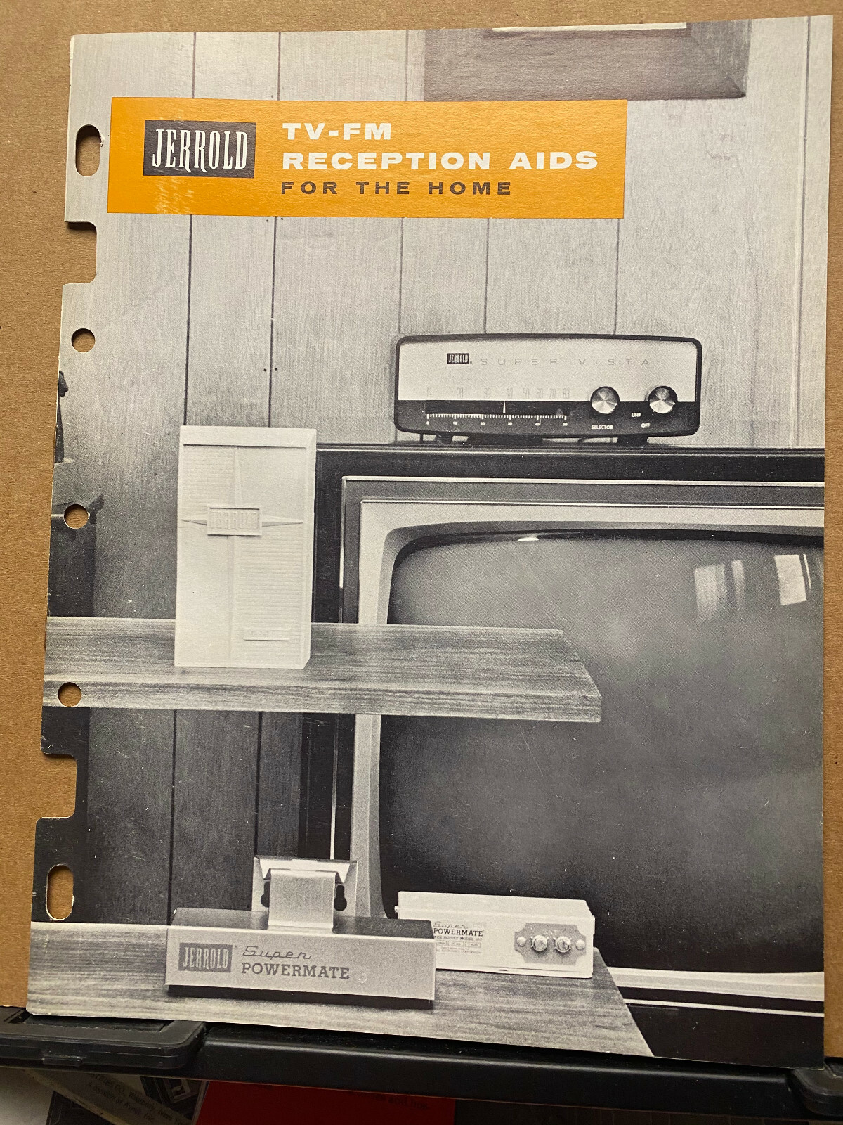 Vtg Jerrold Electronics Brochure ~ TV Antenna PreAmplifier Powermate CATV Vista