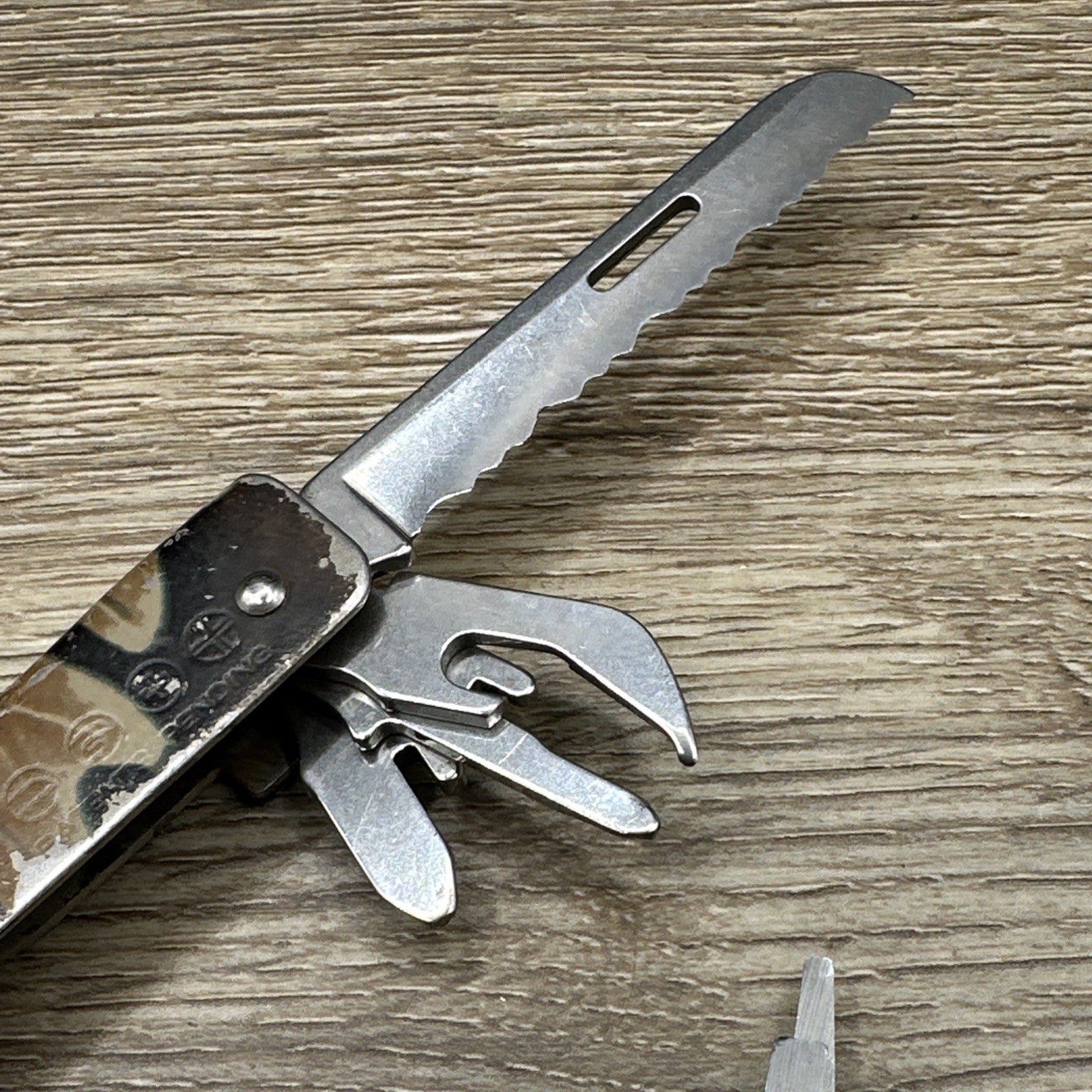 Buck Knives Bucktool Model 360 Camo Multi-Tool Multitool Pliers