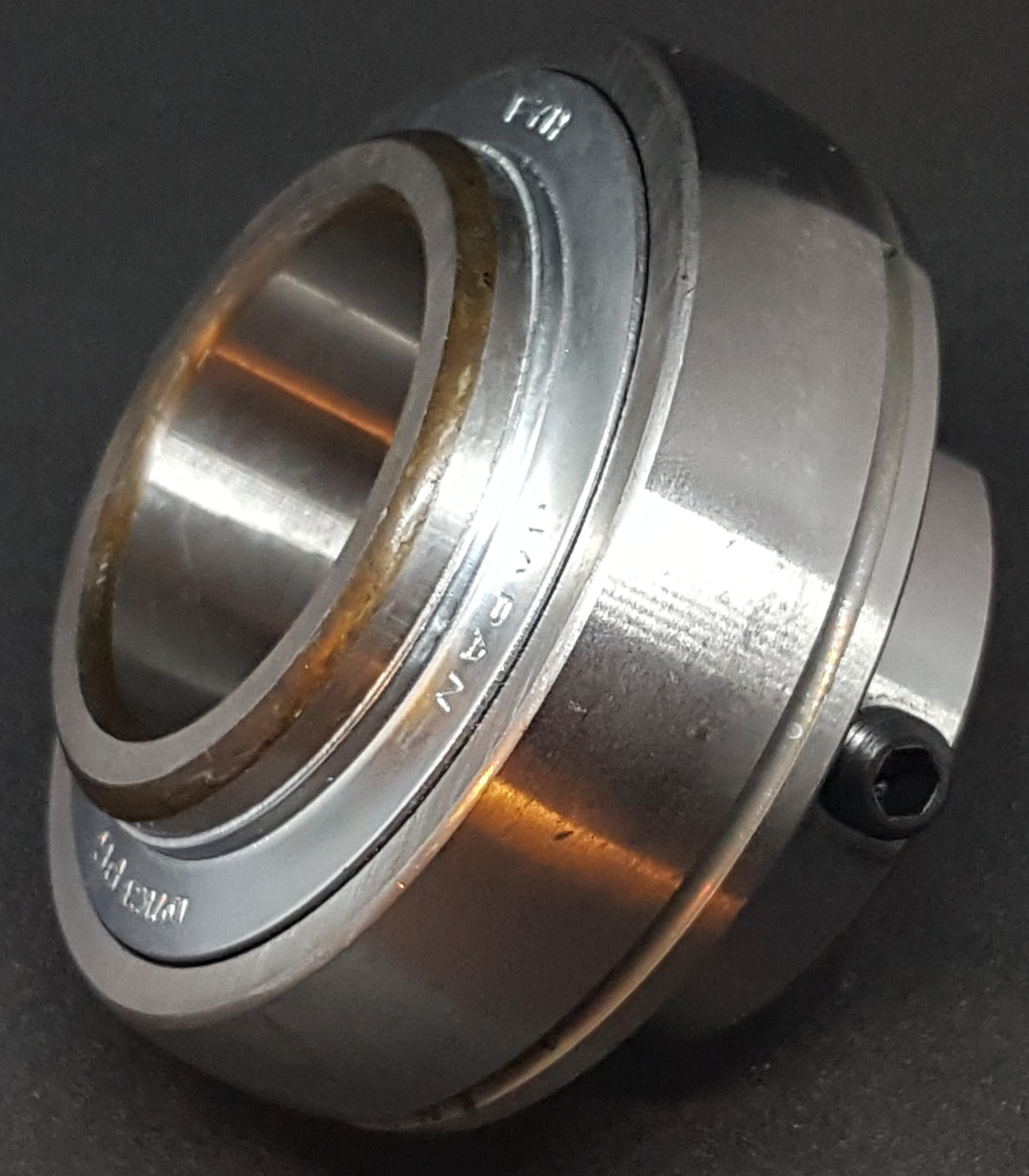 FYH UC207 35mm Axle Insert Mounted Bearings
