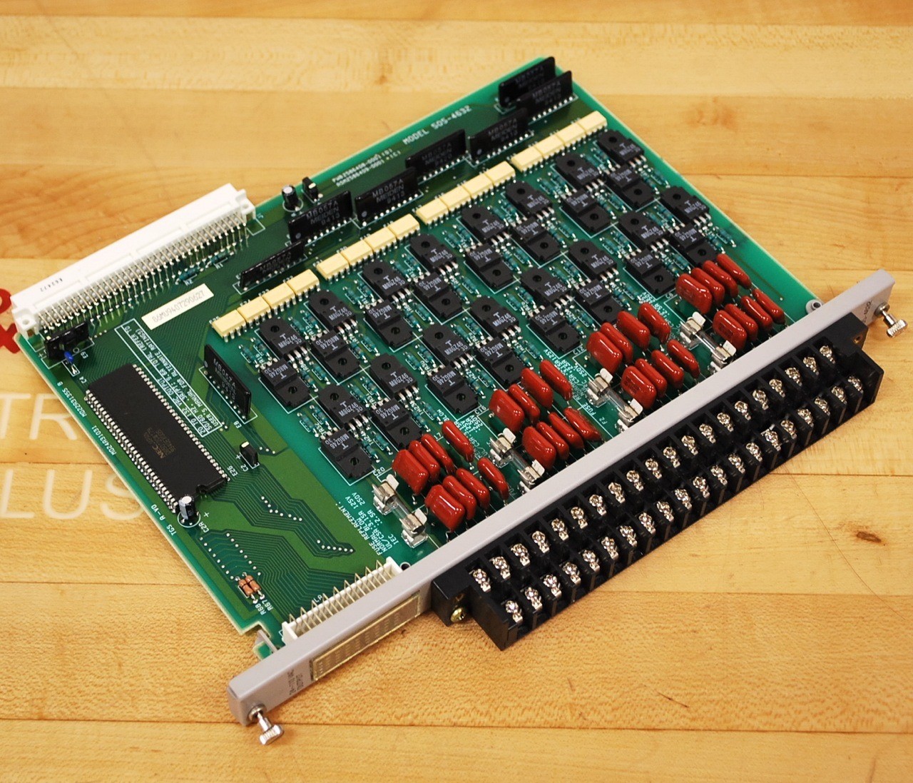 Siemens 505-4632 Output Module, 24~110 VAC - USED
