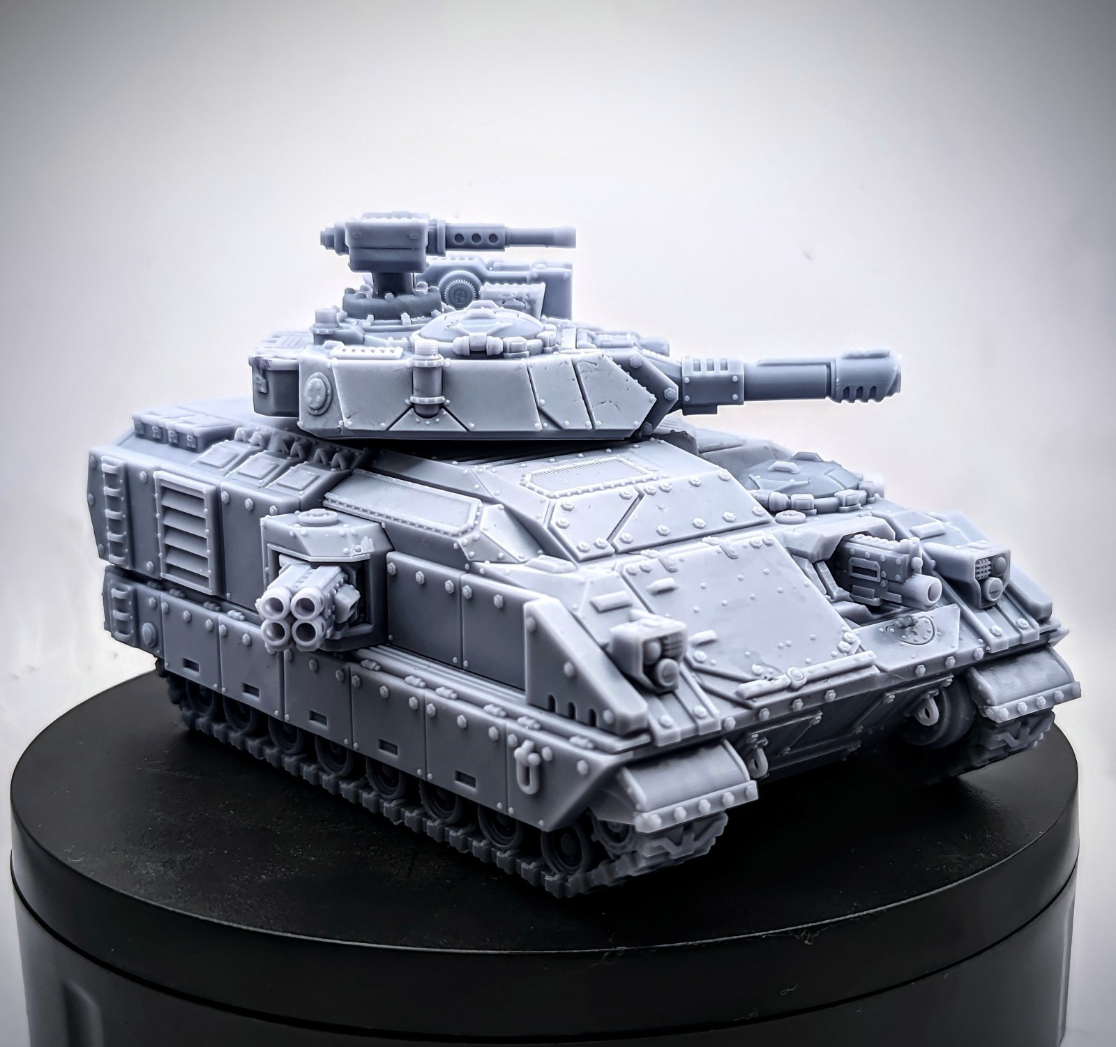 Octanis Battle Tank [Maelstrom Designworks]