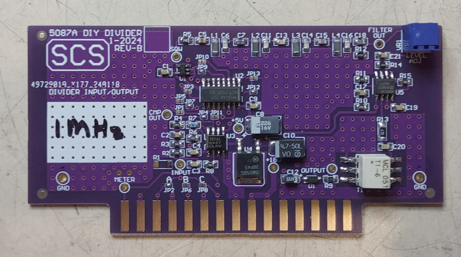One DIY divider board for the HP 5087A  5MHz 1MHz or 100KHz from a 10MHz input