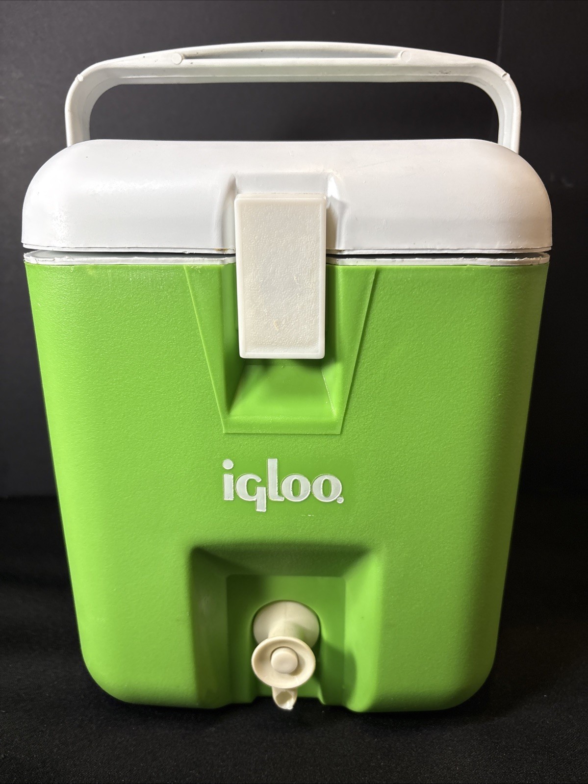 VTG 1 Gallon igloo Bev. Cube Cooler Cans or Liquids Green USA No Leaks Great Con