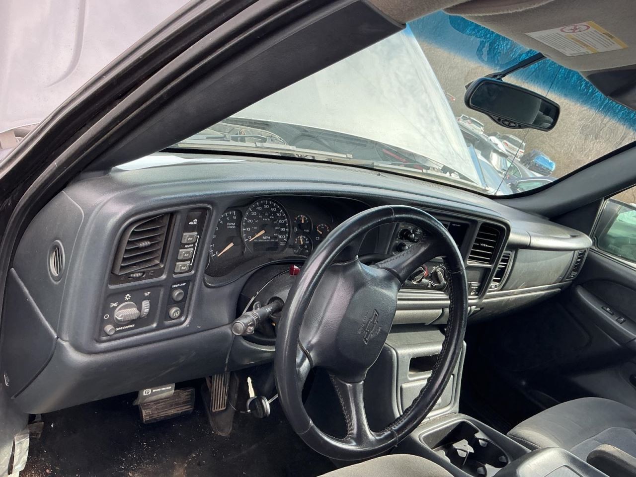 SILVRDO25 2002 Glove Box 4972520