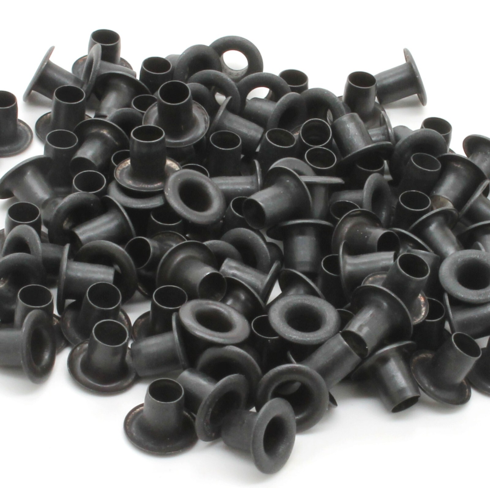 Eyelets 3/16" Black Plated 100 Pack 1286-13