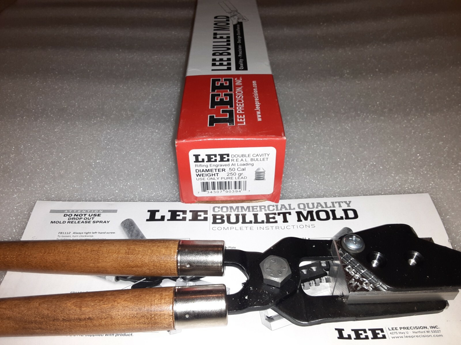 Lee 2-Cavity Bullet Mold 50-250-REAL 50 Caliber (517 Diameter) 250 Grain R.E.A.L