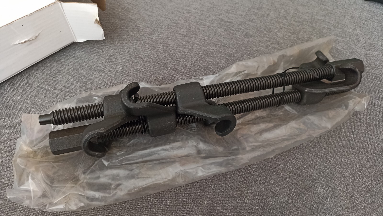 Spring Pressure Regulator 2 pcs Coil spring Compressor 370mm