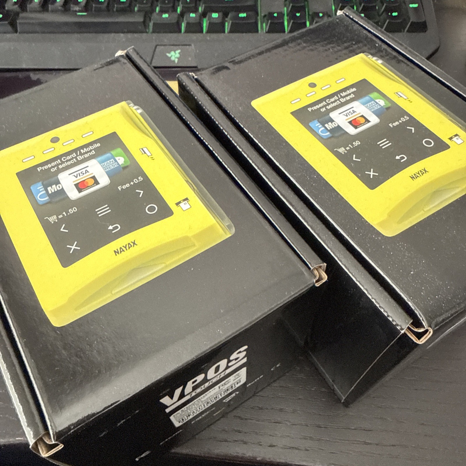 Nayax VPOS Touch Credit Card & NFC Reader MDB Kit for a Vending Machine