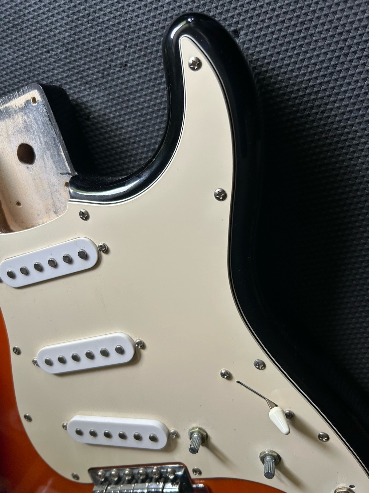 Fender Squier SE Stratocaster Loaded Guitar Body MINT