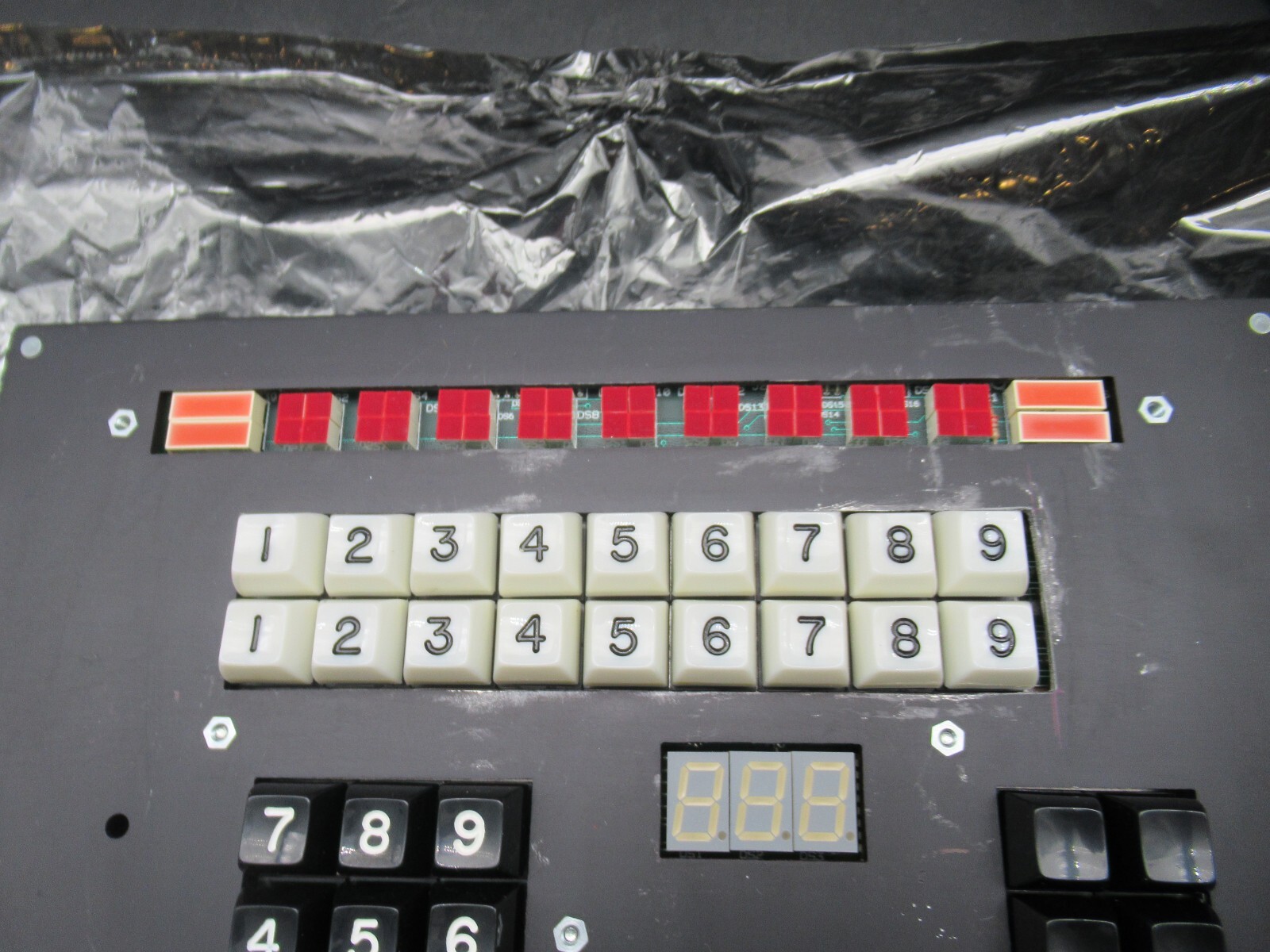 Quad Tech QTI RGS4 Pushbutton Keyboard 9 Unit C920256690010 *Old Stock*