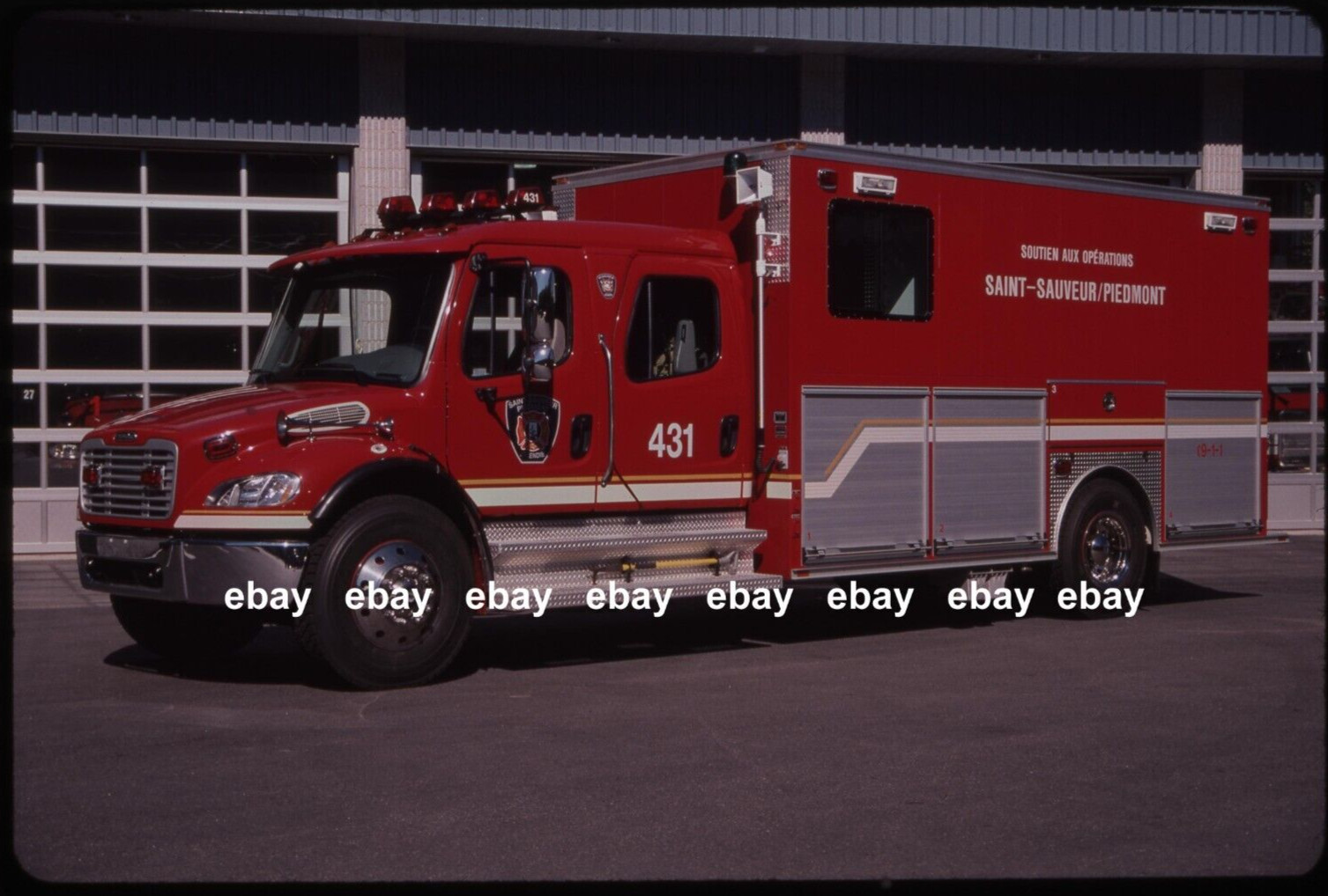 Saint Sauveur Piedmont Quebec 2006 Freightliner LaFleur Fire Apparatus Slide