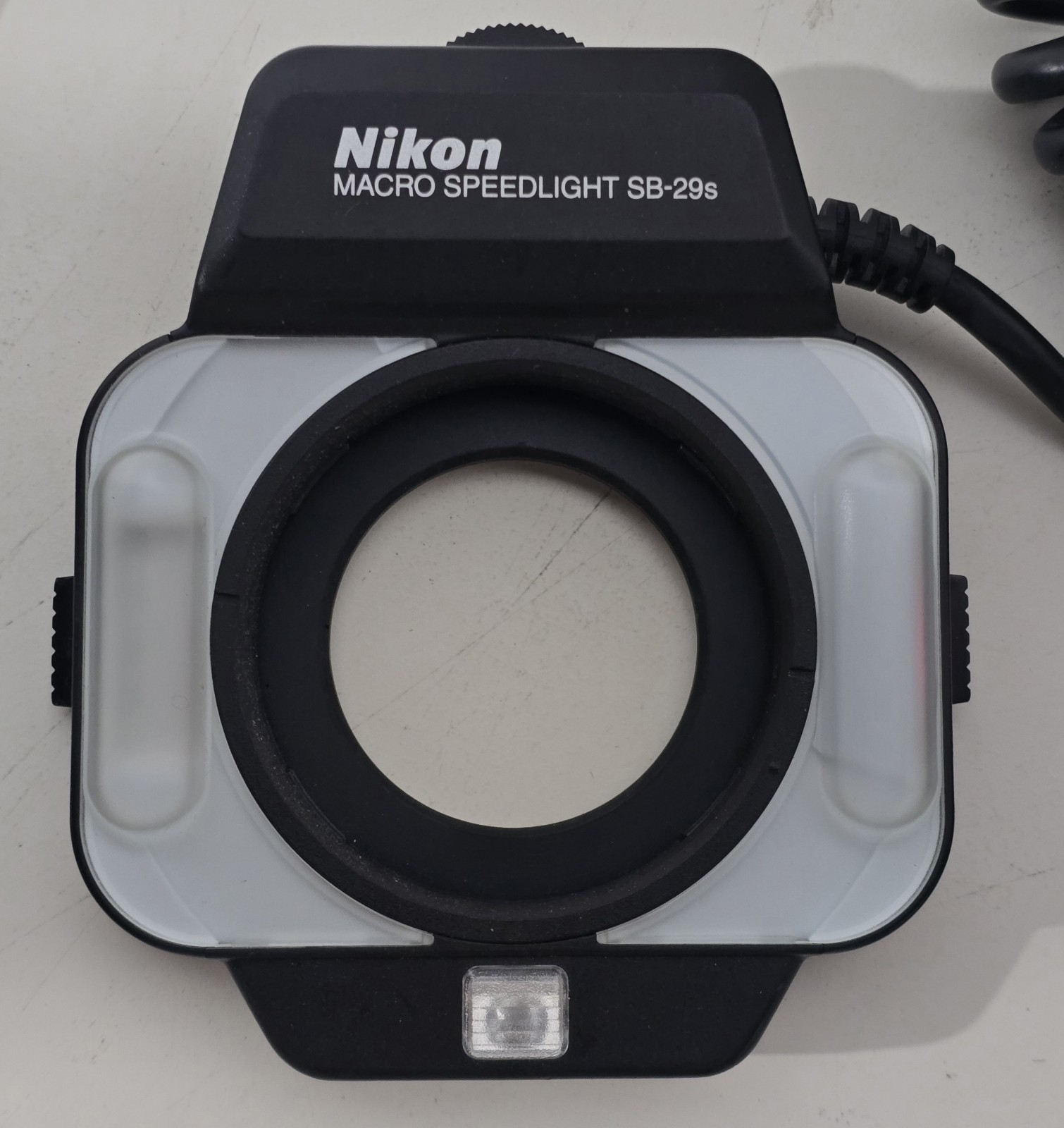 Nikon Macro Speedlight SB-29s Flash for Macro Photography