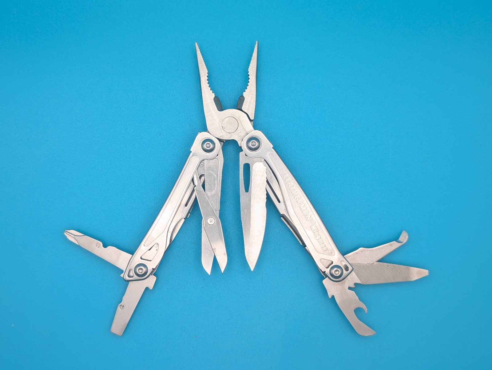 LEATHERMAN WINGMAN MULTI-TOOL! FAST SHIPPING!