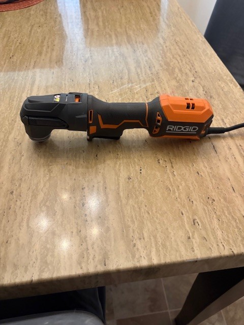 RIDGID  Corded Oscillating Multi-Tool R28700 Used 4 Amp