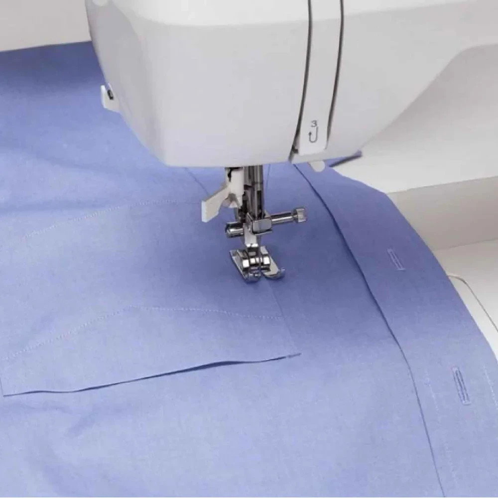 SINGER Brilliance 6180 Sewing Machine (Refurbished)