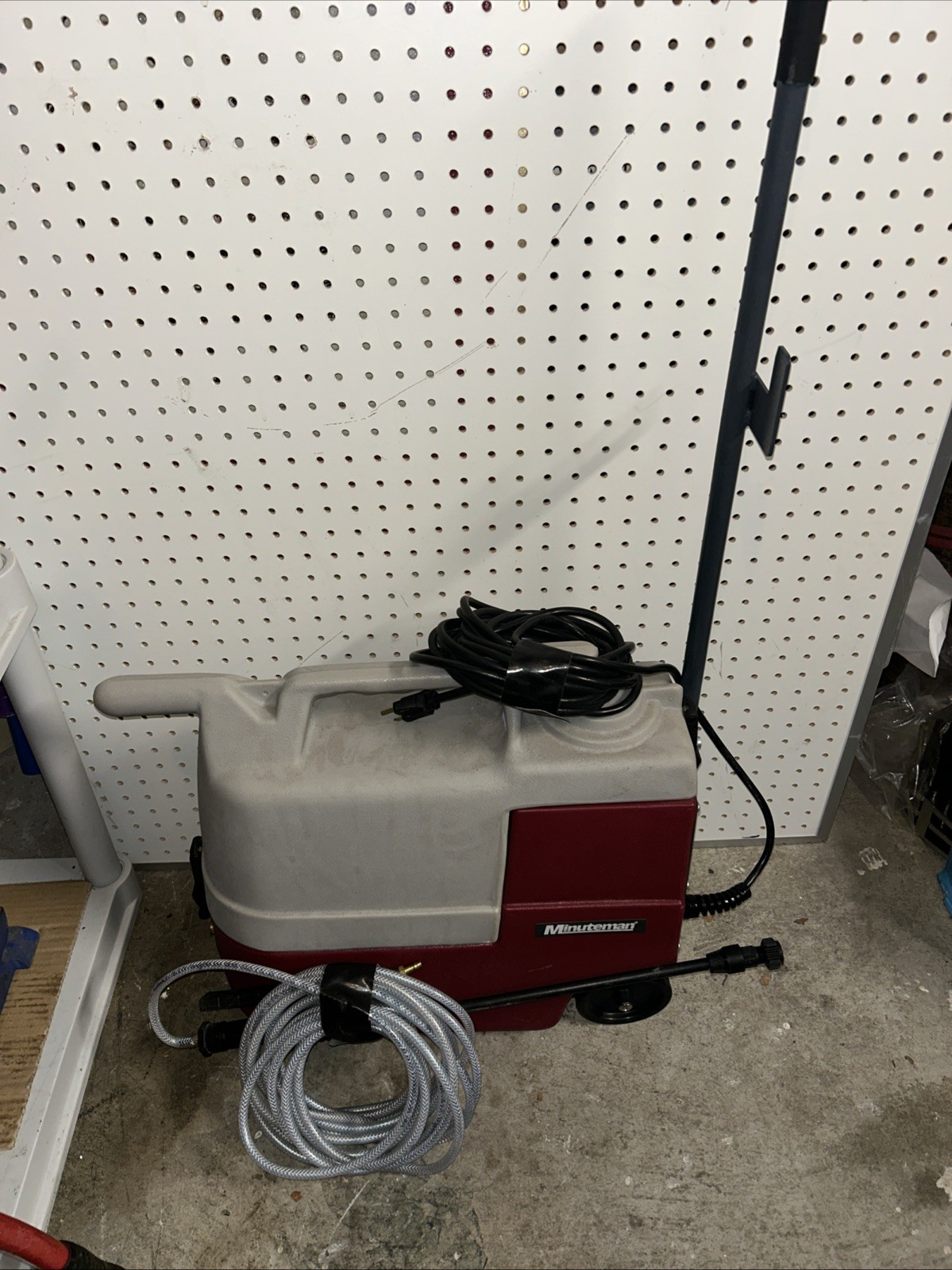 Minuteman Mist-It Powered Misting Disinfectant Sprayer C46200-00DS