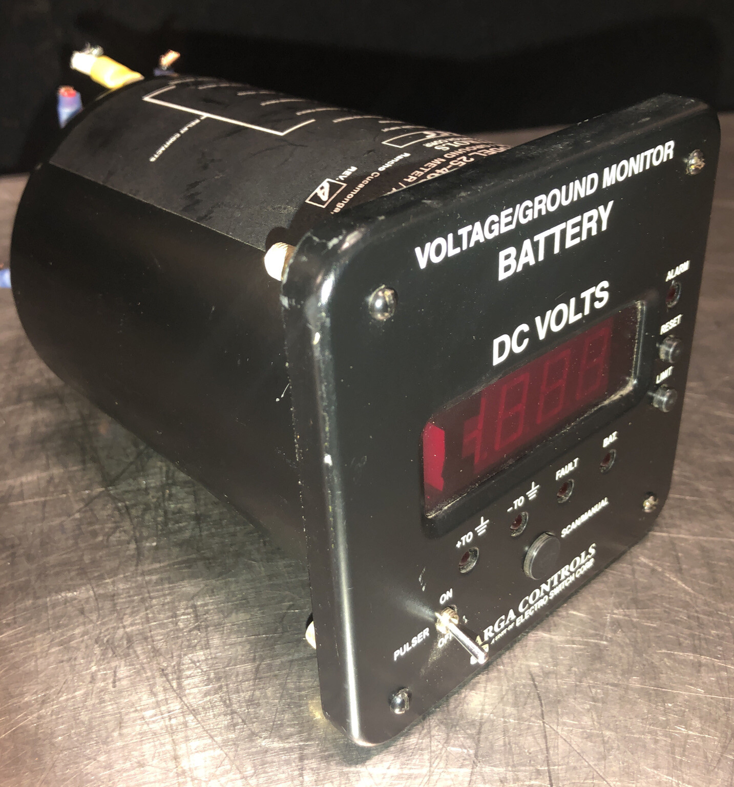 Arga Controls Battery Monitor Voltage/Ground Meter/Alarm Relay 25-469