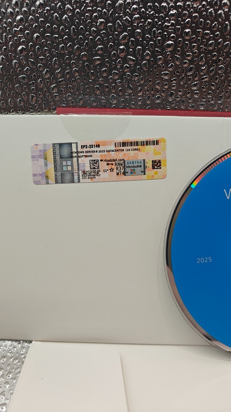 Microsoft Windows Server 2025 Datacenter - Genuine OEM License (16 Core)