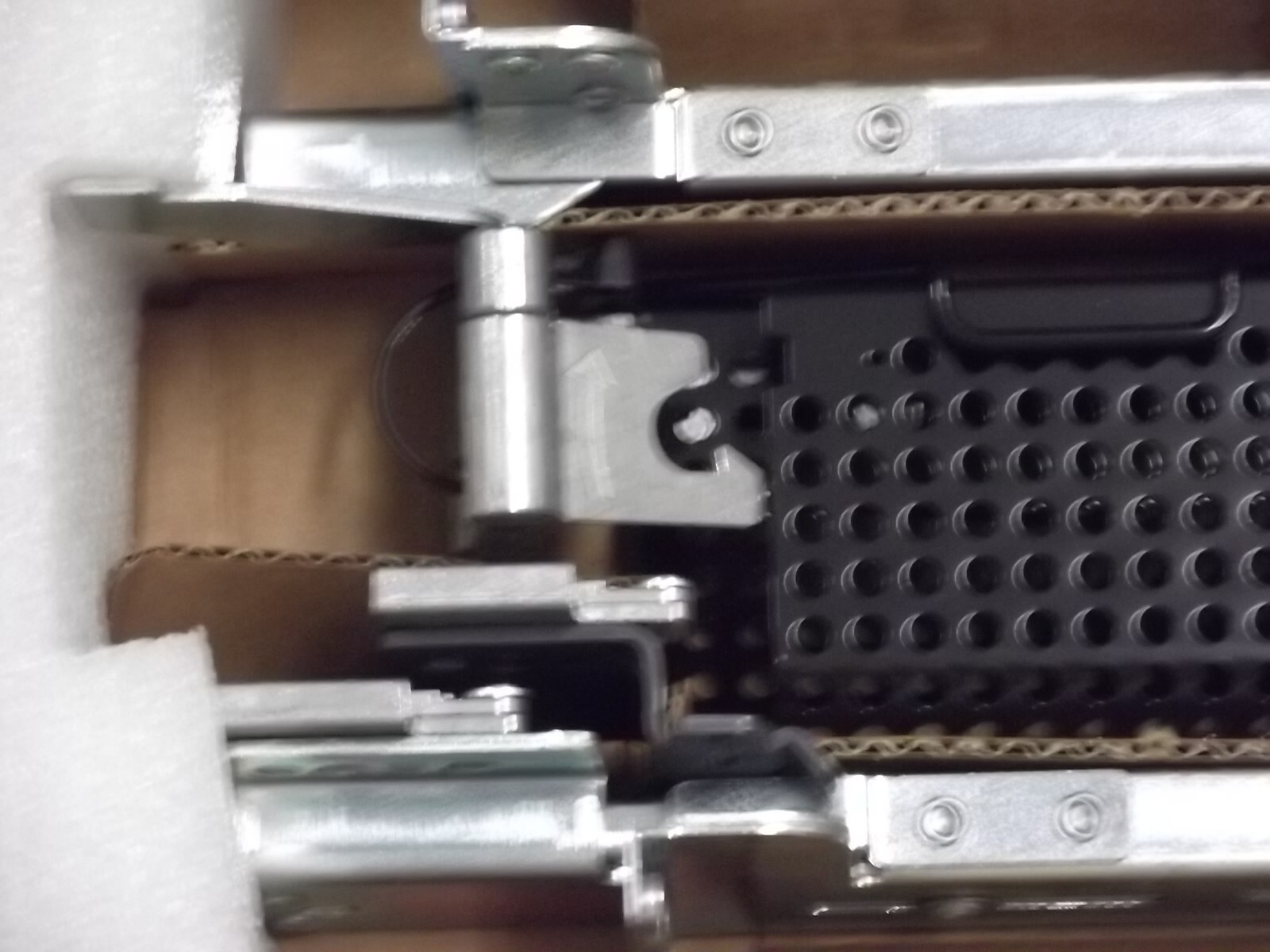 DELL POWEREDGE SERVER RACK RAIL KIT PE2650 V2