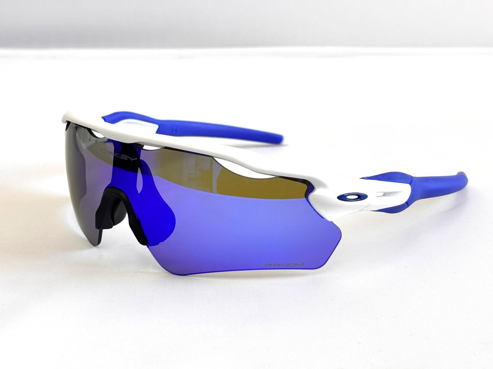 Oakley Radar EV Patn OO9208 Sunglasses white& Blue  Frame Foot Blue Polarization