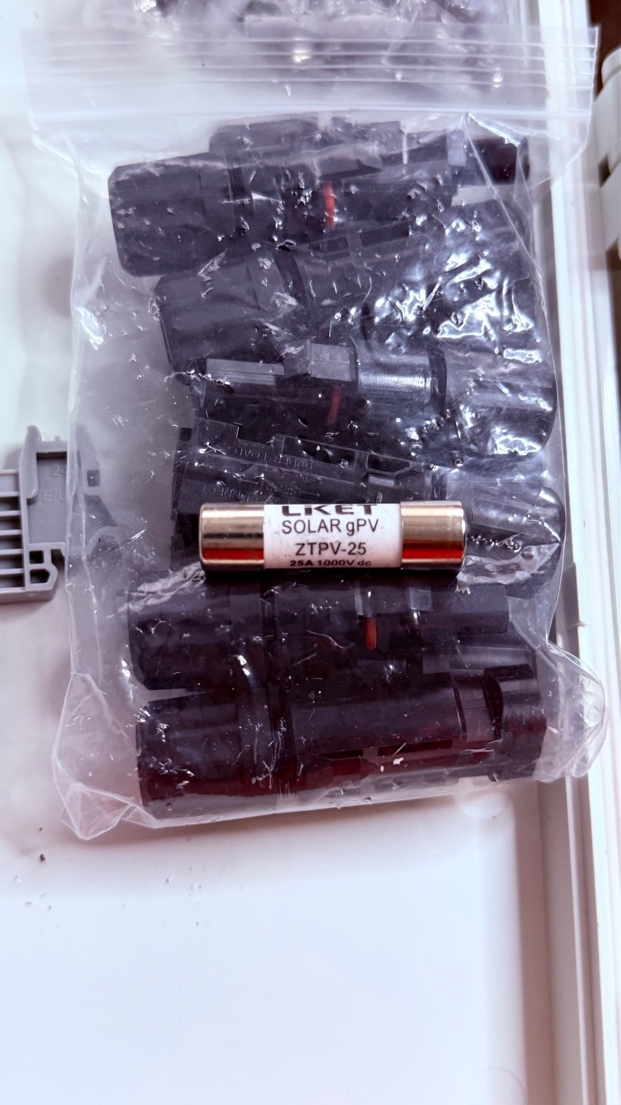 ZXWATC SOLAR COMBINER BOX 6 STRINGS