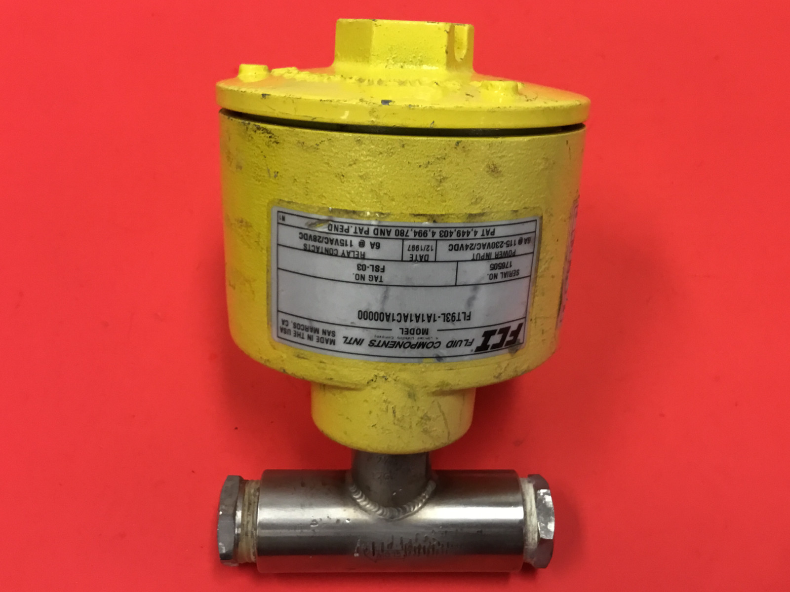 FCI Fluid Components - P/N: FLT93L-1A1A1AC1A00000 - Flow Switch