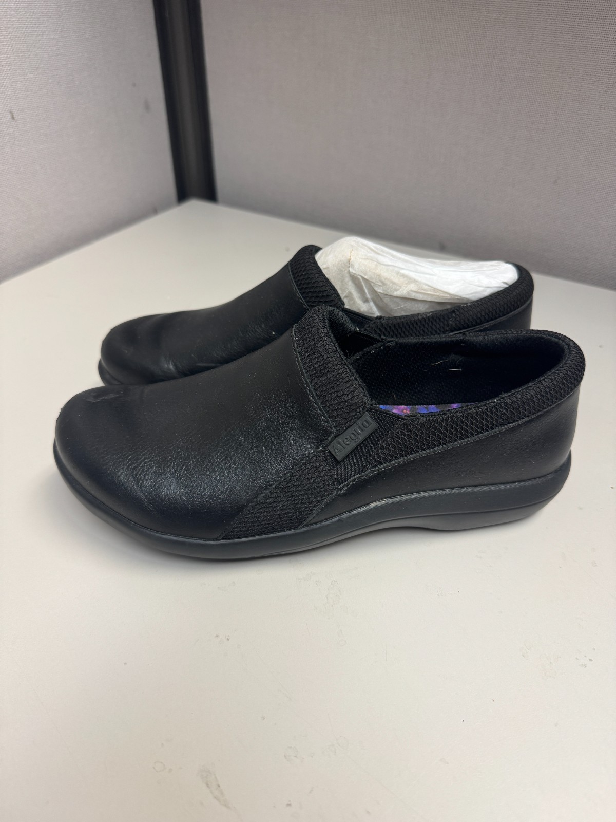 Alegria Women's Black Leather Slip On Slip Resistant Size 39