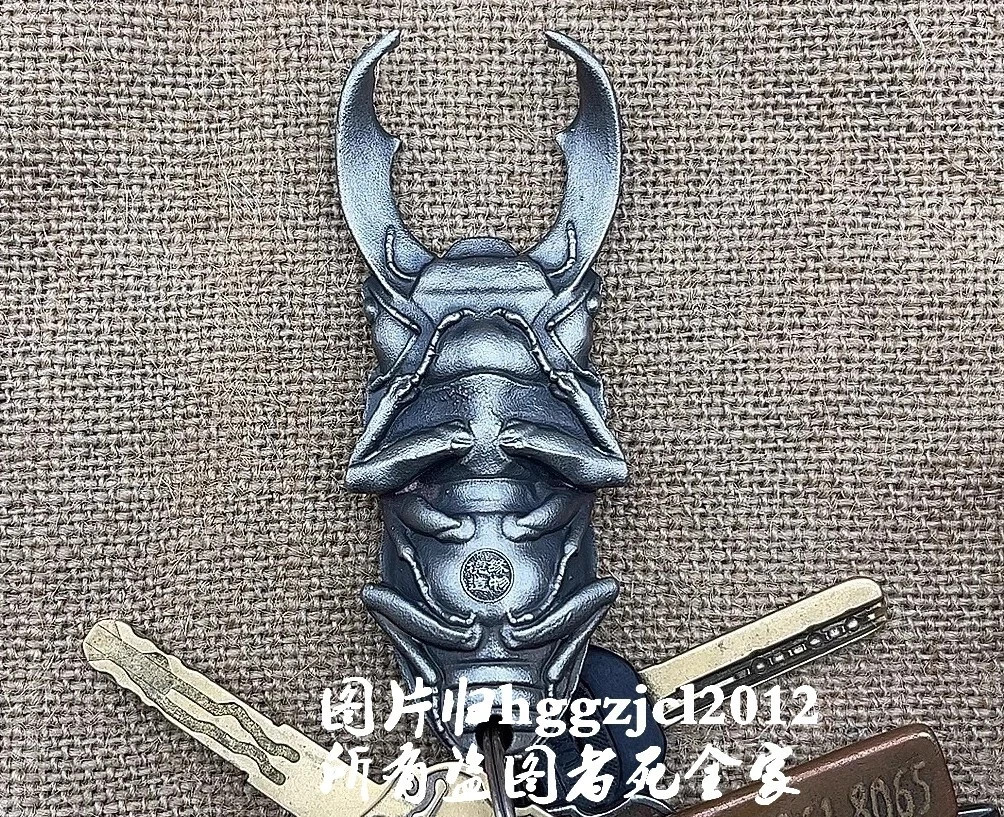 Solid Stainless Steel Beetle Bottle Cap Opener Cast Artwork Handcraft Key Chain