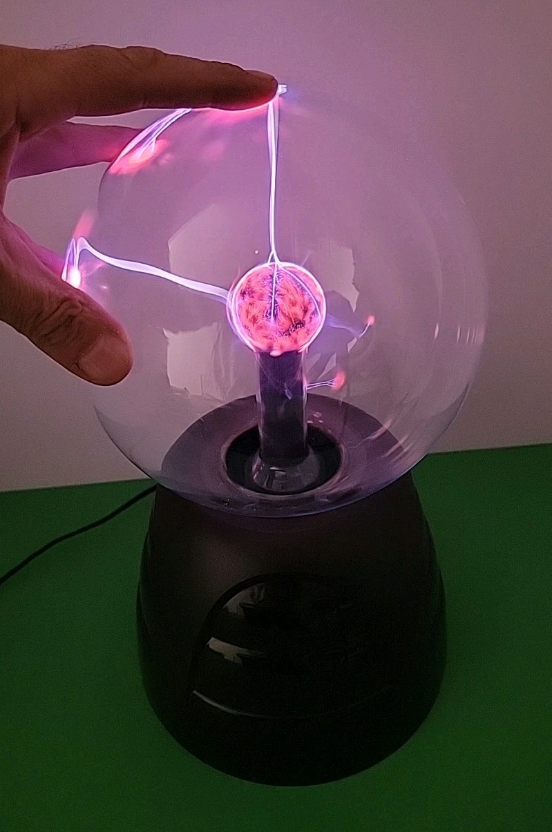 Spencers 8" Plasma Ball Touch Sensitive Globe Light Lamp Sphere & Power Supply