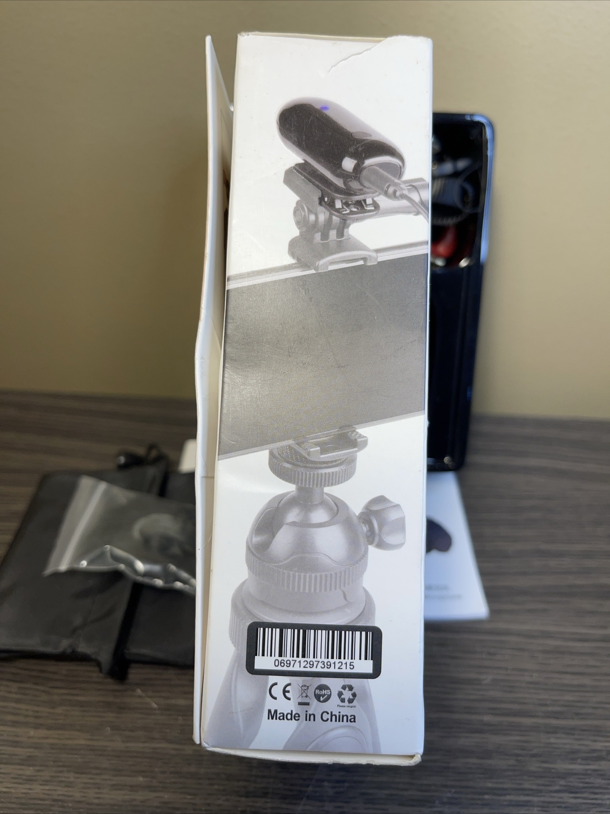 Lensgo LWM-318C Lavalier-Wireless Microphone White New Open Box