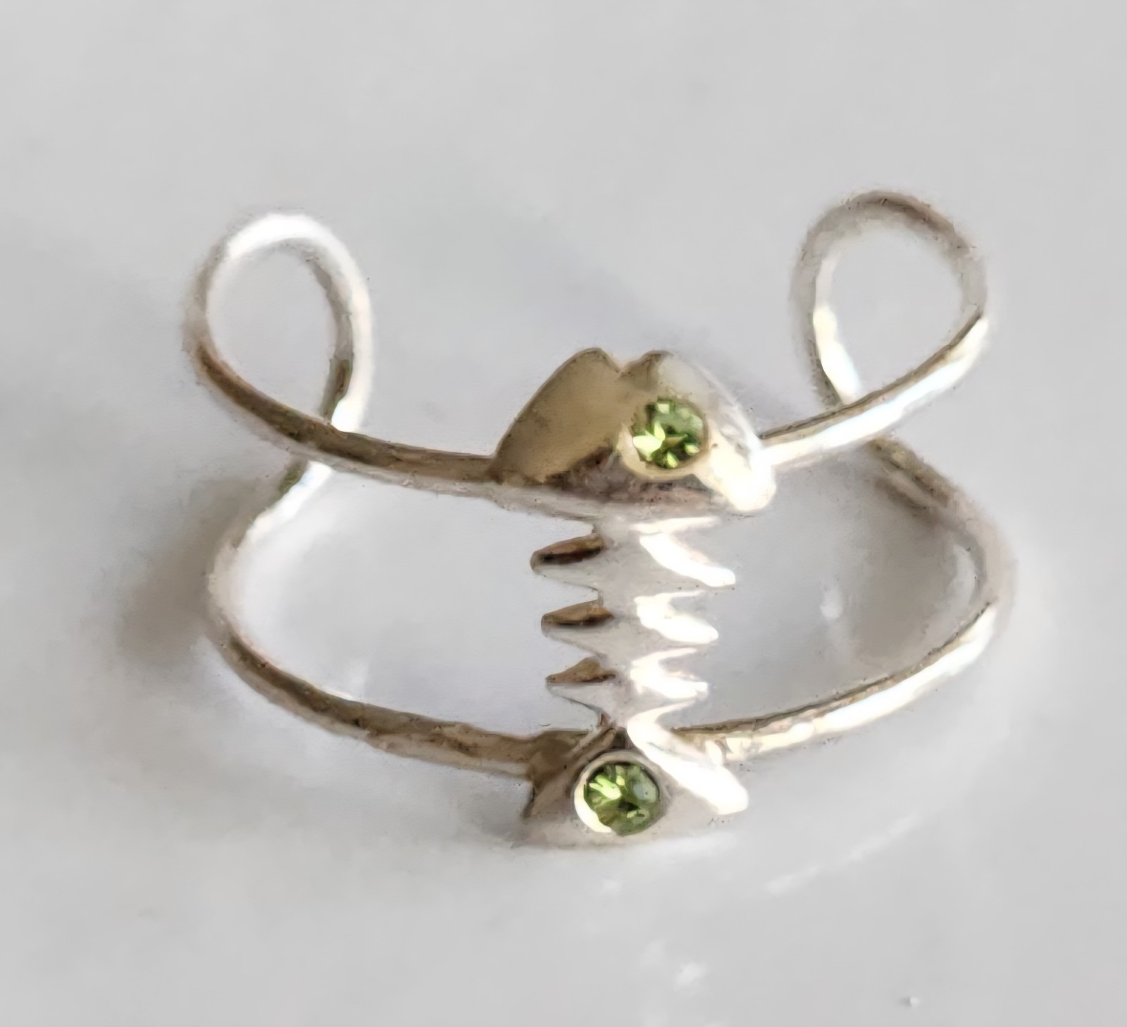 Sterling Silver toe ring, Fish Skeleton Peridot