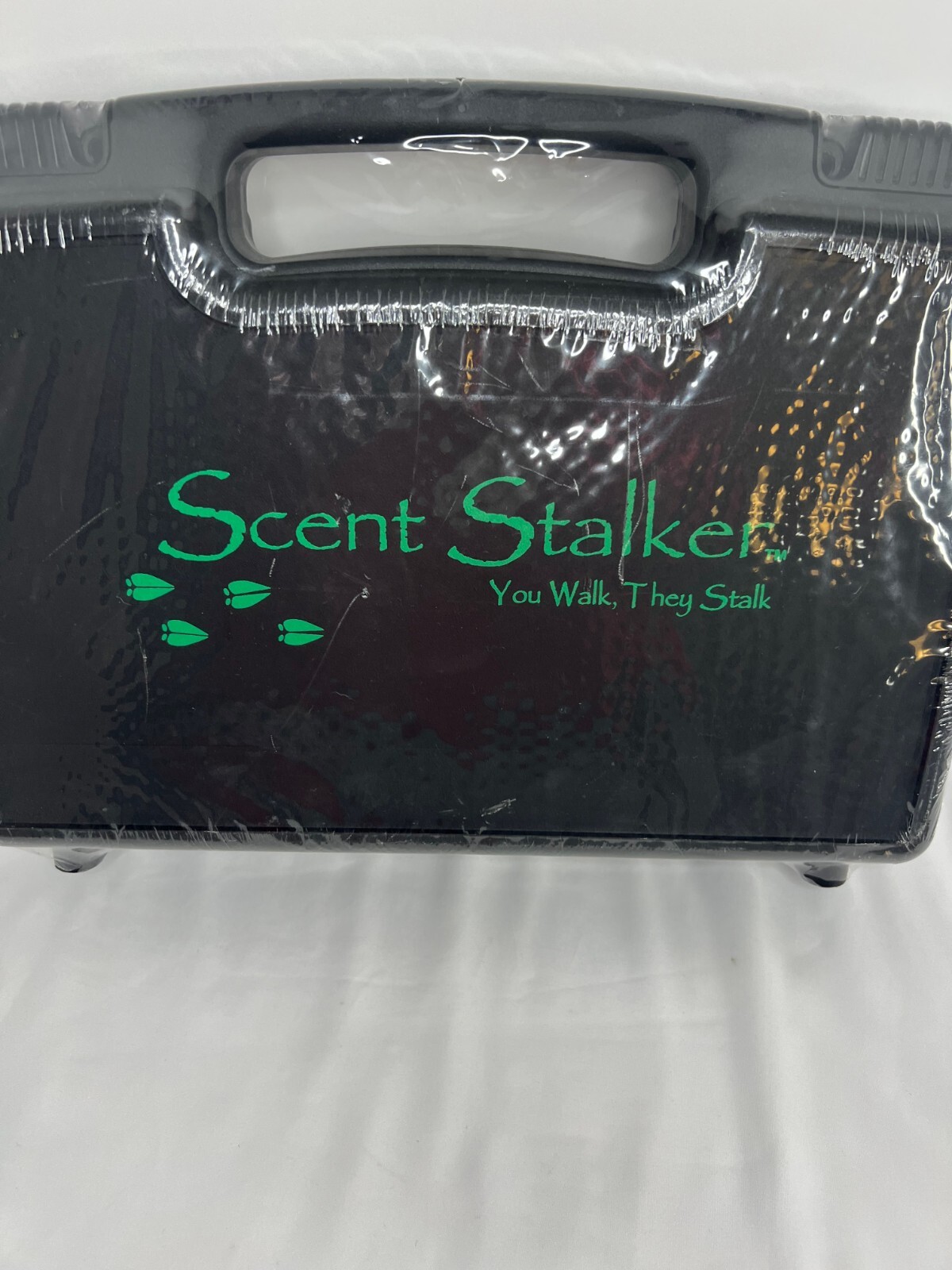 Scent Stalker System Deer Hunting Kit in Case with Instructions Never Opened!