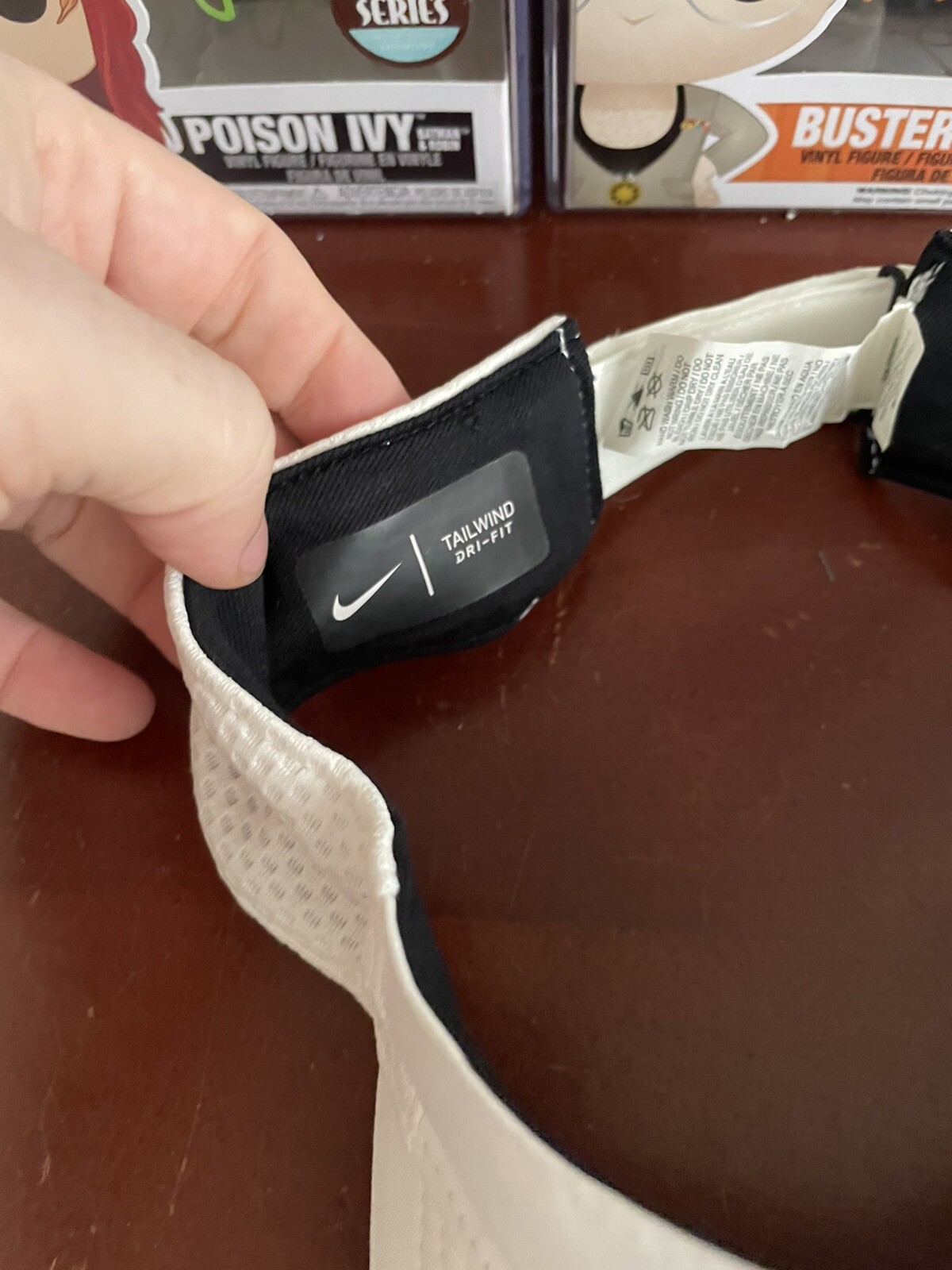 Nike Tailwind Visor - White
