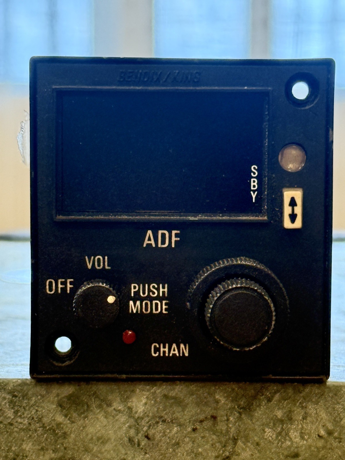 BendixKing KFS 586A ADF Control P/N:071-1284-04 S/N:2128 US