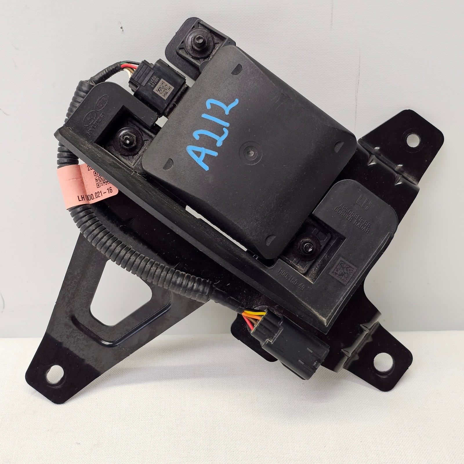 2021-2024 Kia Forte Left Blind Spot Sensor Radar W/ Bracket OEM 99140-M6600