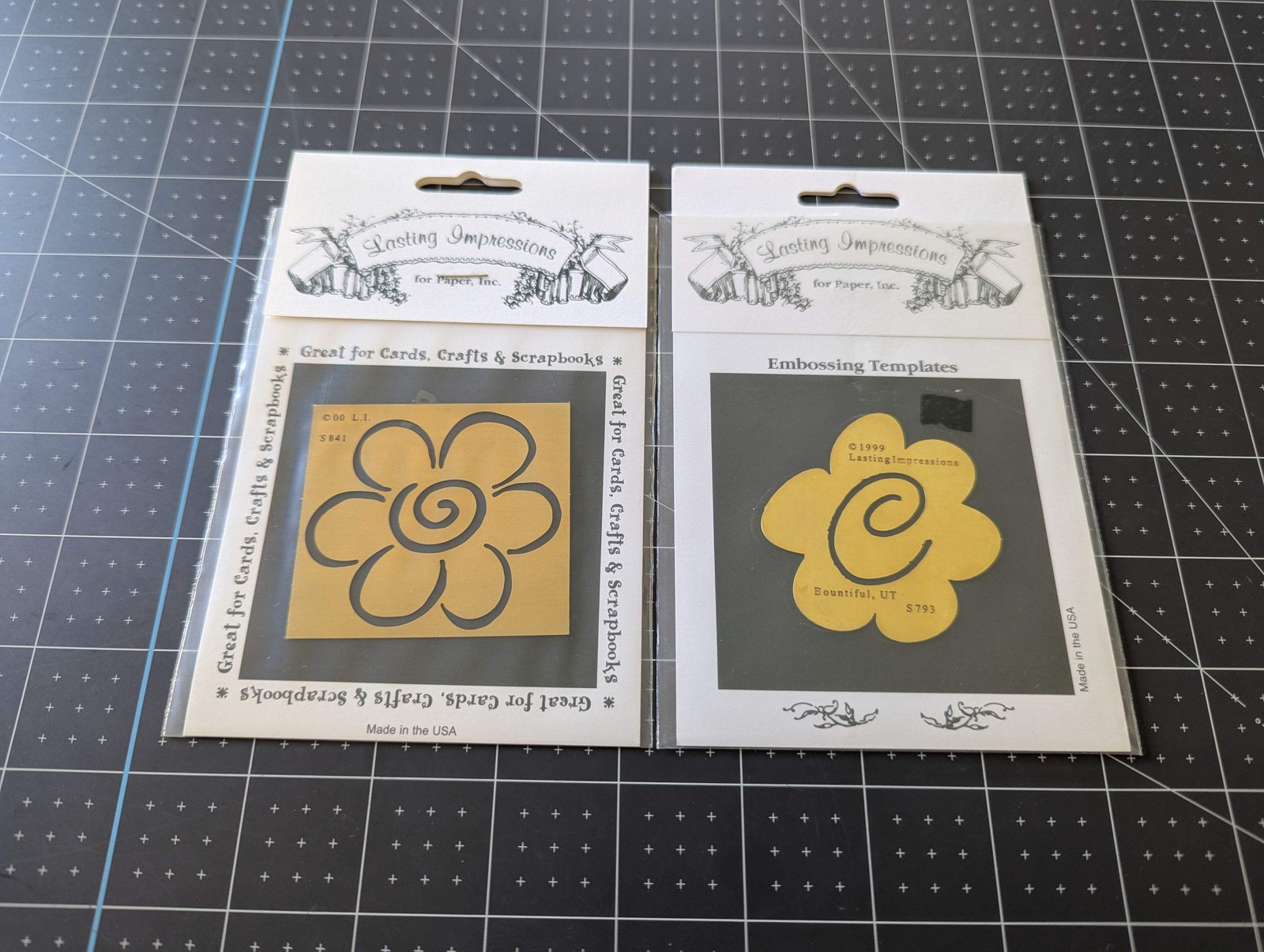 Lasting Impressions Embossing Templates - Flowers