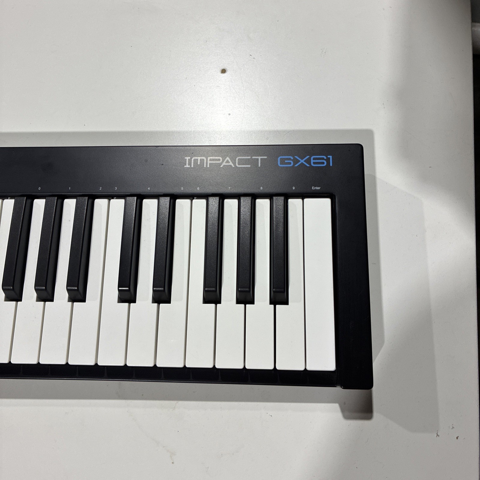 Nektar Impact GX61 Keyboard Controller 61 Key USB MIDI cables DAW Integration