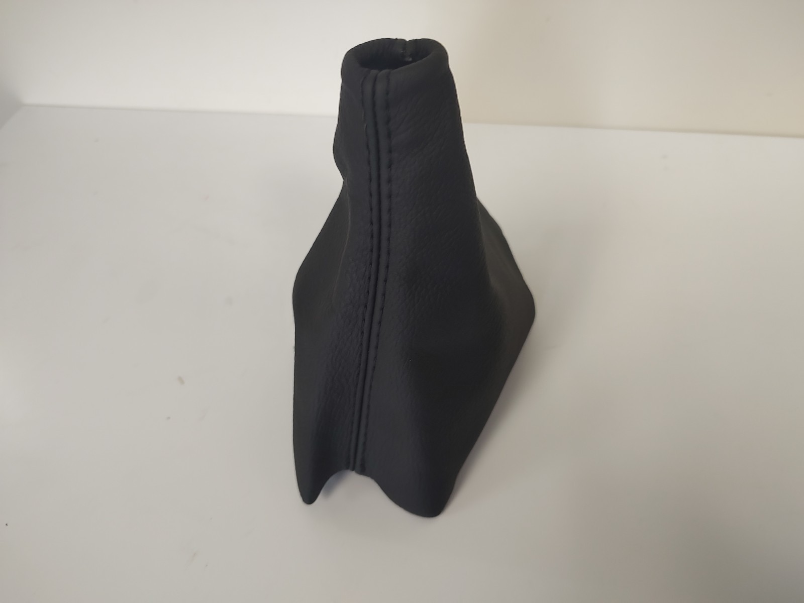 2005-2013 C6 Corvette Manual Shift Boot Black Leather w/ Black Stitching