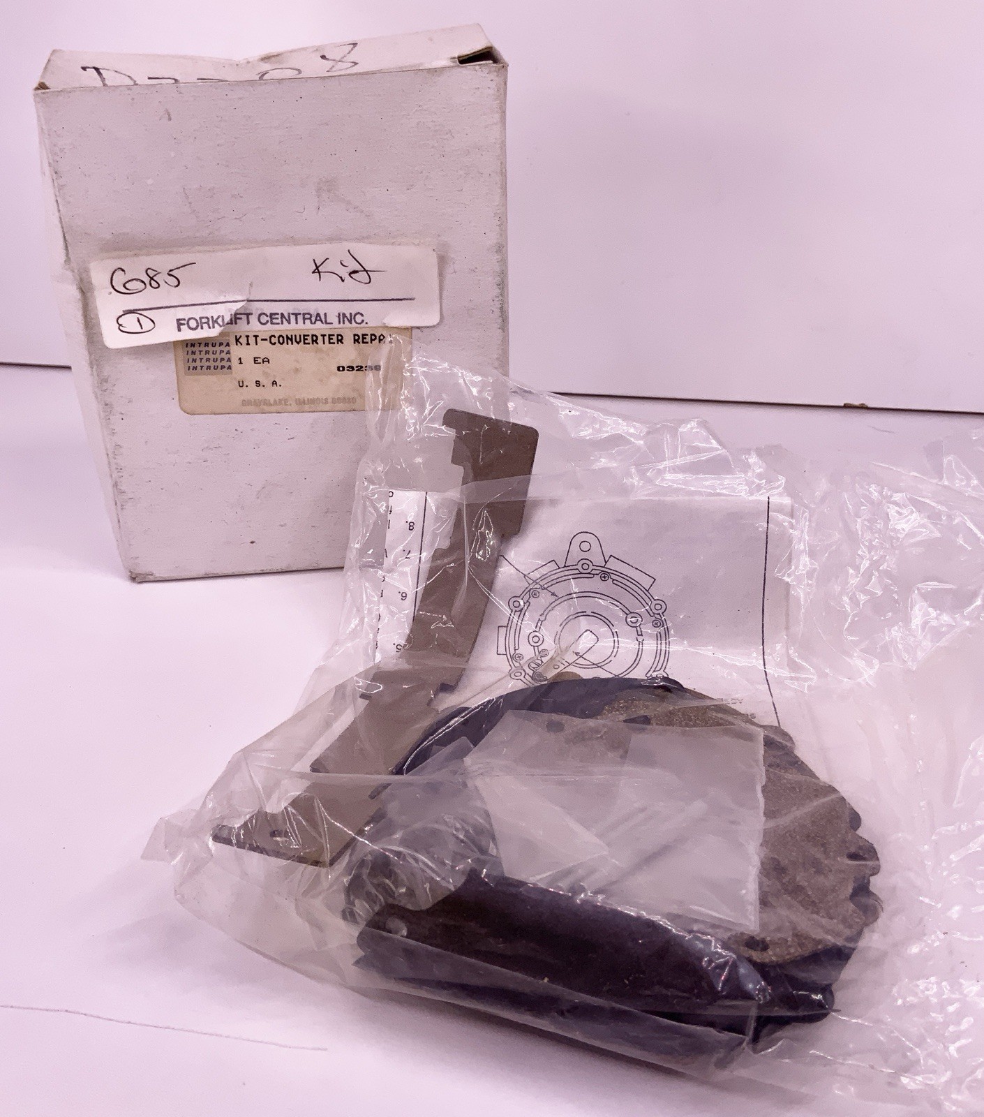 (1) Forklift Central INC 685 Kit Converter Repair 03239 : New Old Stock