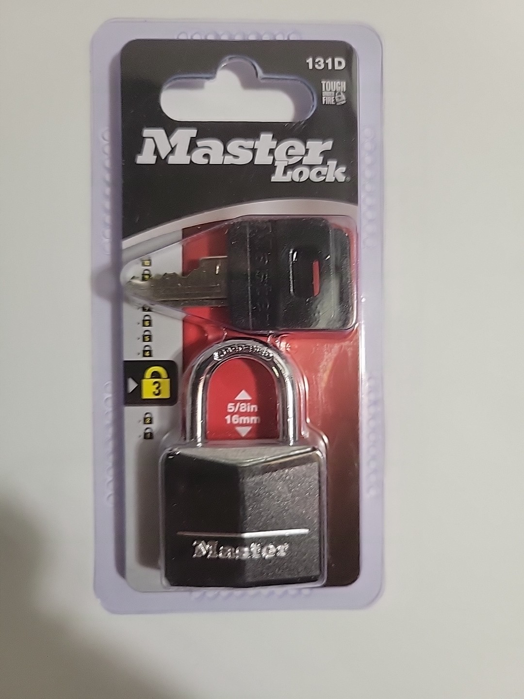 Master Lock Company ~ Model 131D ~ Covered ~ Solid Body Padlock J64