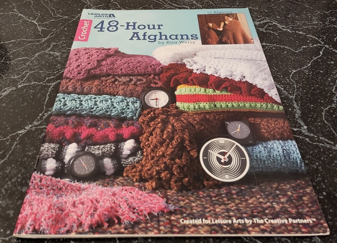 DG2 LEISURE ARTS 2004, 48-HOUR AFGHANS CROCHET PATTERN LEAFLET - 12 DESIGNS