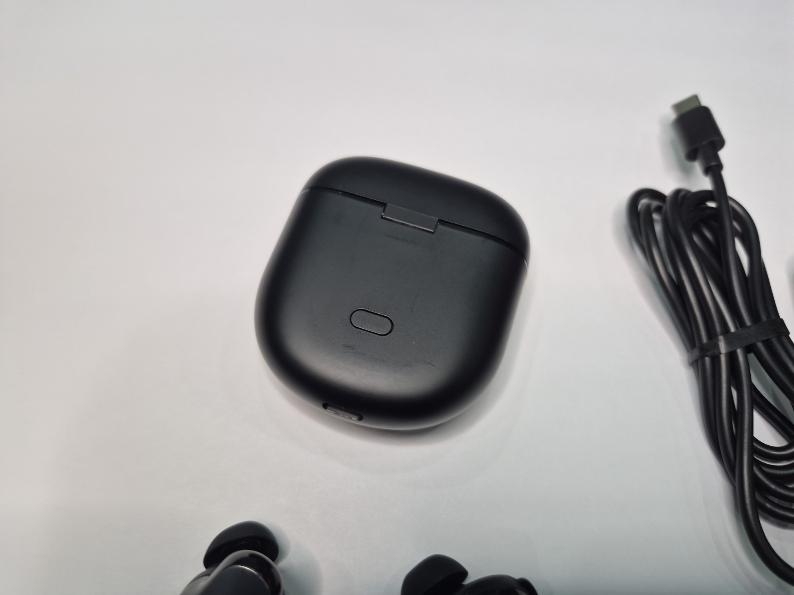 Bose QuietComfort Ultra Wireless Noise Cancelling In-Ear Earbuds - Black