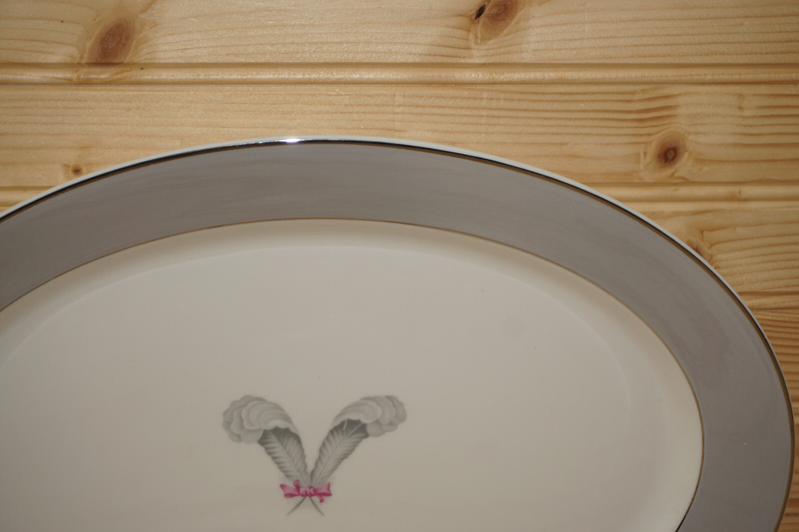 Syracuse Coronet Serving Platter, 14" (G18)
