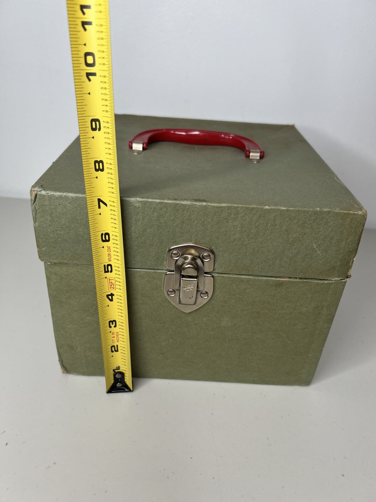 Vintage Dritz Sewing Pattern Green File Folder Box