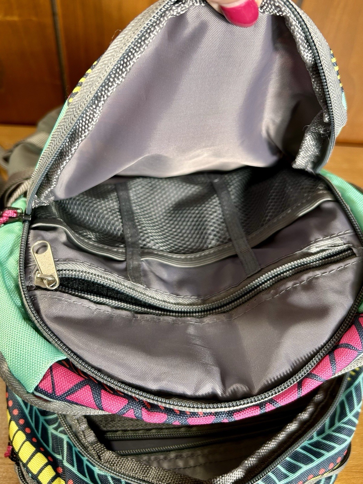Coleman Hydration Backpack Multi Pocket Adjustable Straps Aqua And Gray